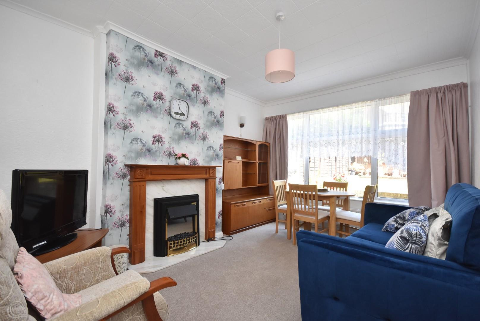 119 Redlands Road, Penarth, CF64 2WG